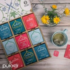 Pukka Relax Kruidenthee Geschenkdoos - 5 Blends Biologische Kruidenthee, Ook Leuk Als Verjaardagscadeau - 45 Zakjes - Theedoos - GB-BIO-05 -Thee Promotie Winkel 1200x1200 570