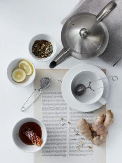 Vaja Valerie - Theepot Met Filter - Dubbelwandig - RVS - 1.2L -Thee Promotie Winkel 900x1200